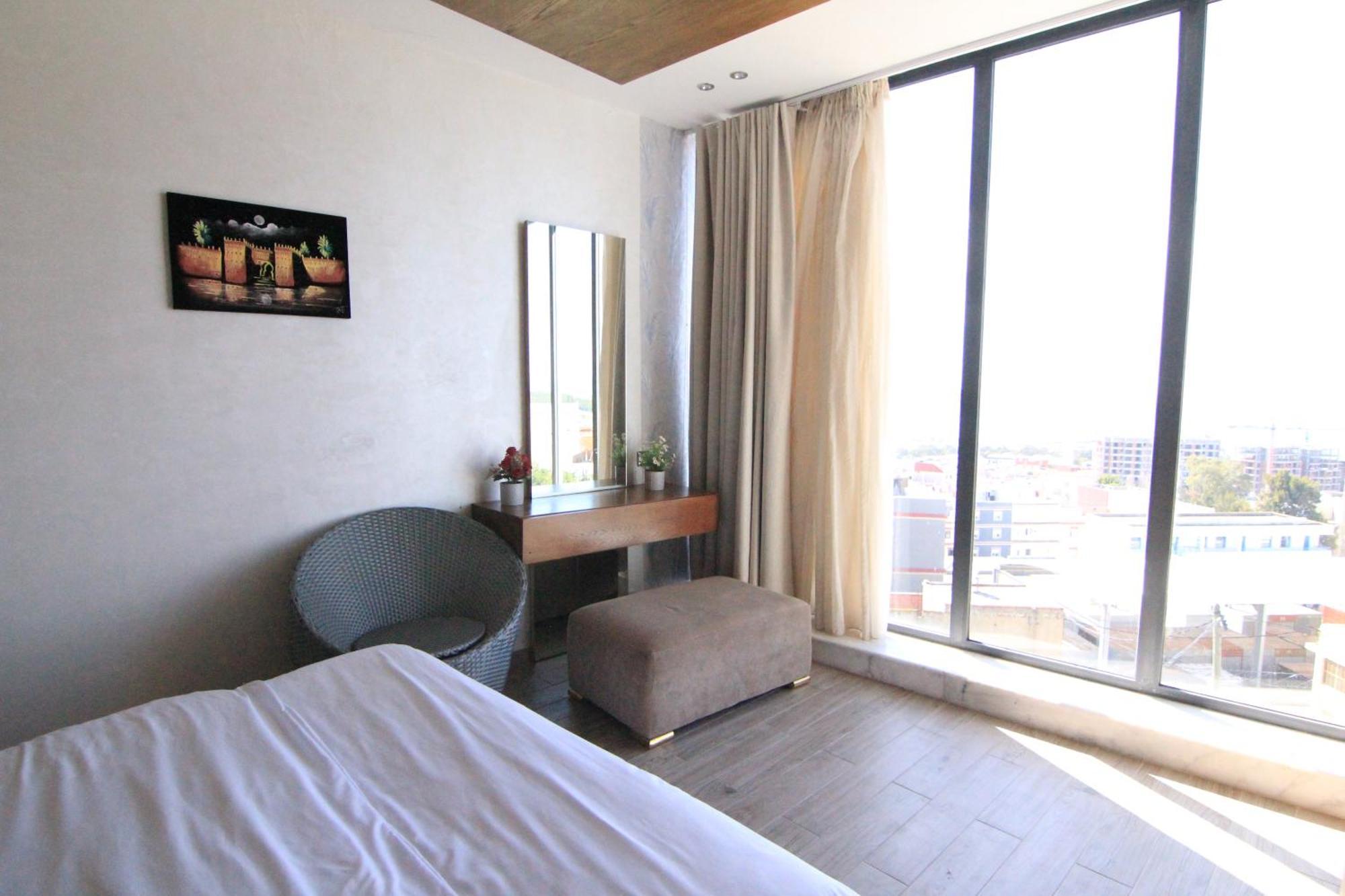 Vakantiehuis Maison D'appartements Vue - Luxe Tangeroi & Confort Europeen Tanger